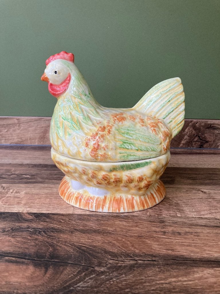 Terrine kip op nest in de stijl van Caugant, Ophalen of Verzenden