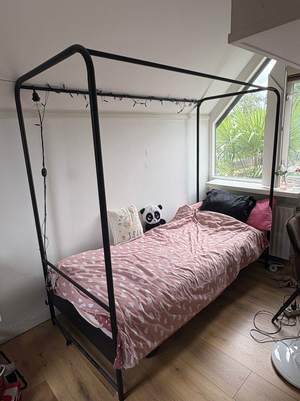 Bed gratis incl matras dit weekend ophalen, Ophalen, Gebruikt, Eenpersoons, Hoogslaper