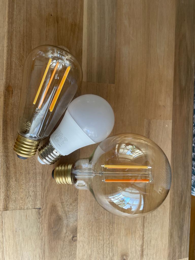 HEMA Smart E27 LED Lampen Set - Goud & Tunable White, Ophalen of Verzenden, Zo goed als nieuw