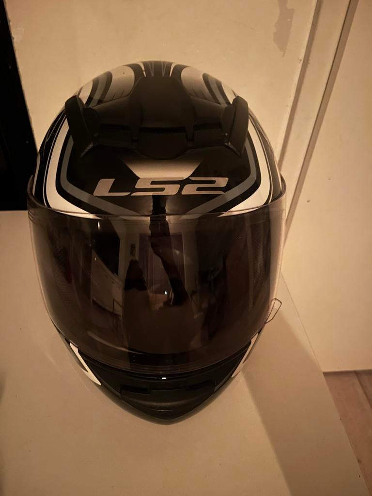 LS2 integraalhelm zwart/wit, Motoren, Ophalen of Verzenden, Tweedehands, Integraalhelm, Overige merken