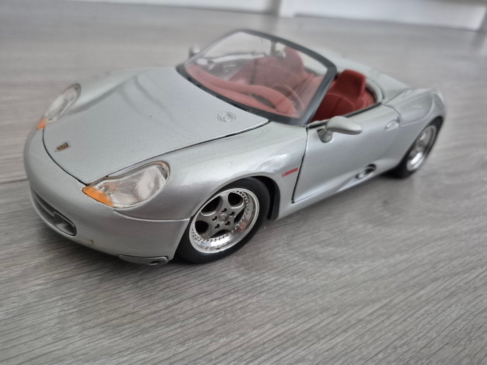 Porsche Boxster schaalmodel 1:18 - Zilver, Ophalen, Zo goed als nieuw, Auto, Overige merken