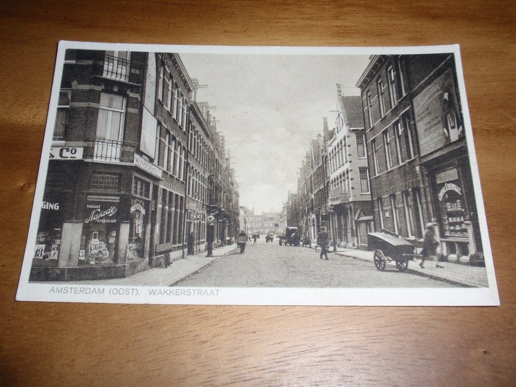 WO2 Stukje Poststempel Amsterdam Oost Wakkerstraat Handkar, Verzamelen, Verzenden, 1940 tot 1960, Gelopen, Noord-Holland