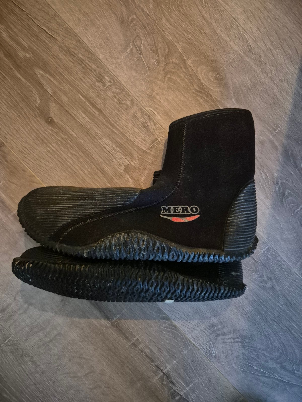 Mero Duikschoenen voor Buitenwater - Warm en Comfortabel, Ophalen of Verzenden, Gebruikt, Overige typen