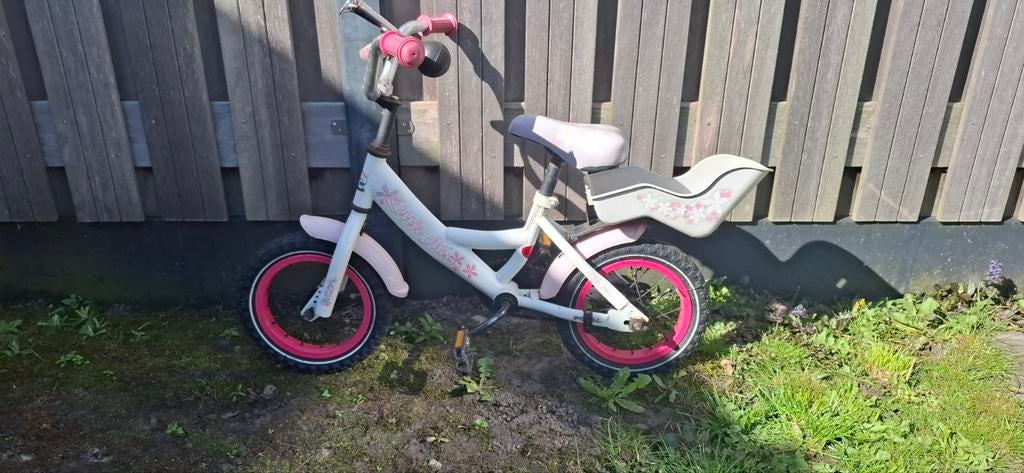 Kinderfietsje Little Miss, wit/roze, met poppenzitje, Fietsen en Brommers, Fietsen | Kinderfietsjes, Ophalen of Verzenden, Gebruikt