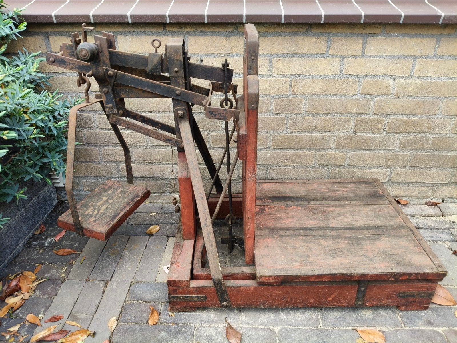 Antieke Vloerweegschaal - 100 kg - Gekeurd 1942, Ophalen