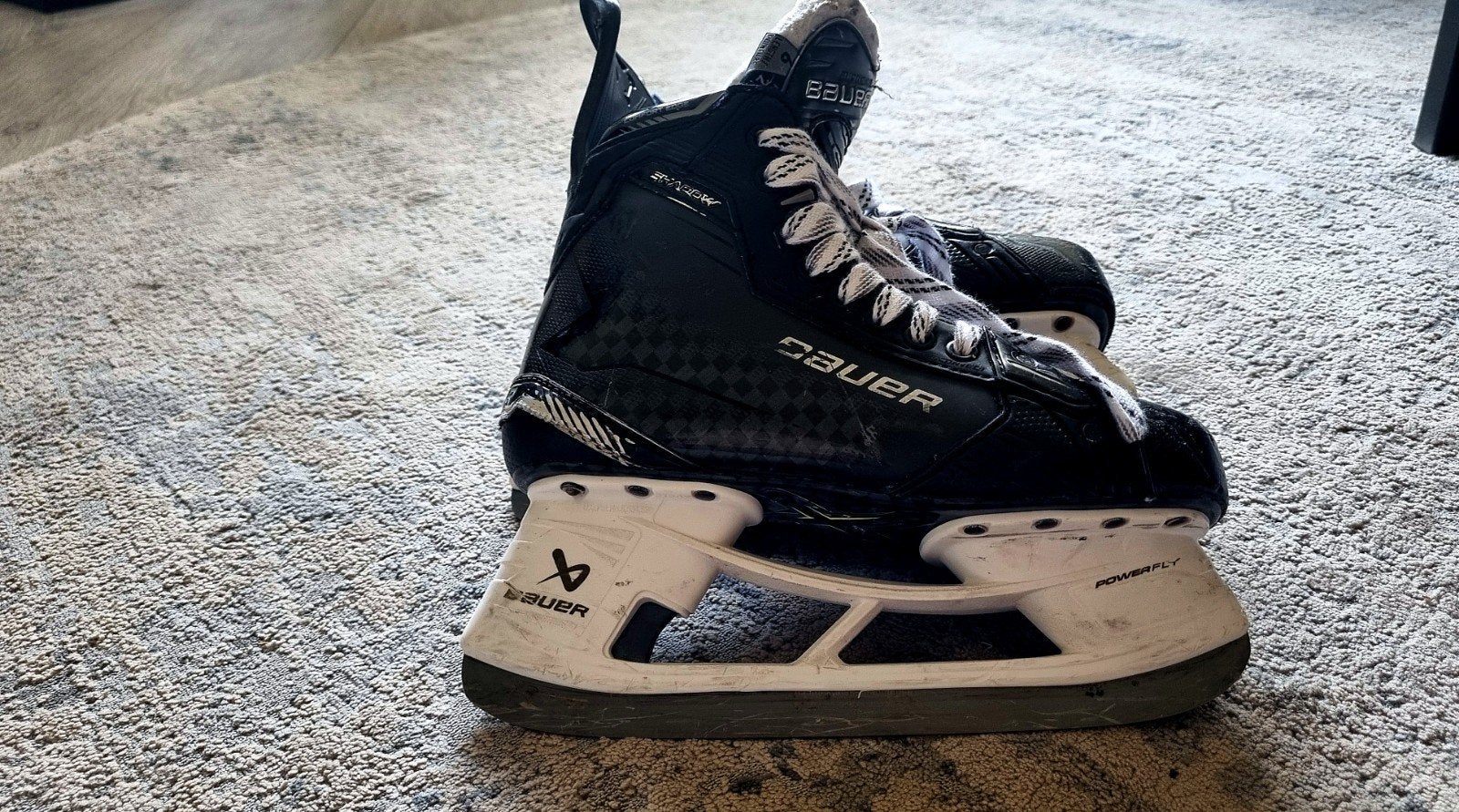 Bauer Supreme Shadow ijshockeyschaatsen mt 6/ Fit 2/EU 40.5, Ophalen, Gebruikt, Schaatsen