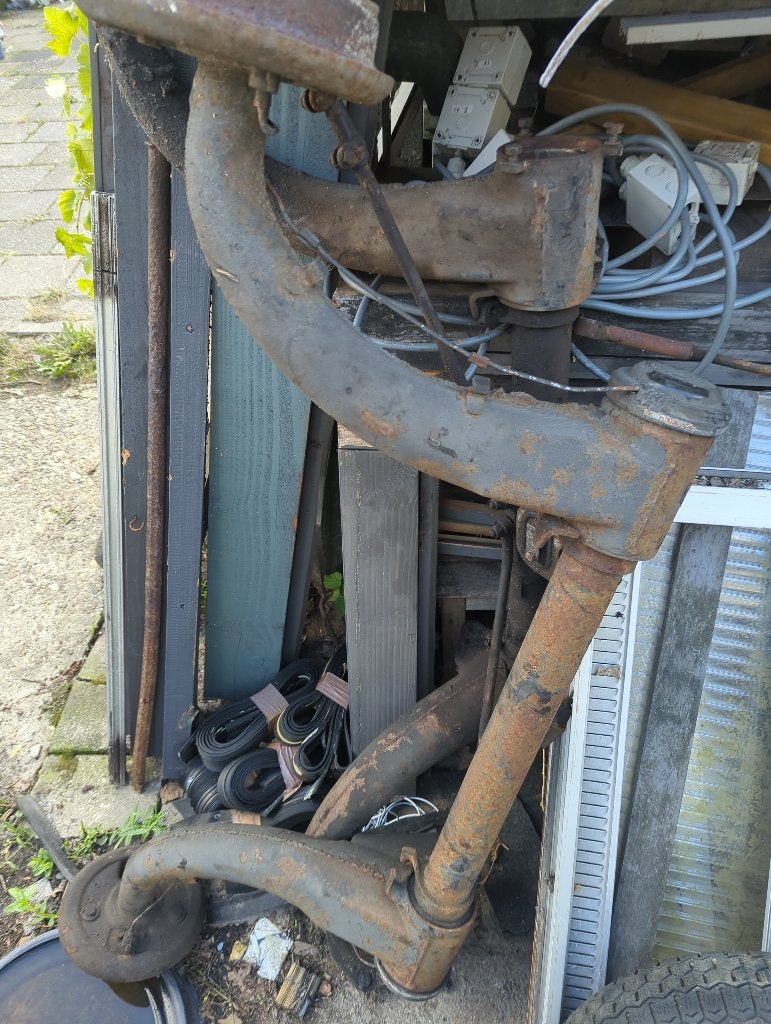 2cv voor achter as vooras achteras 2cv6 dyane mehari, Auto-onderdelen, Ophalen of Verzenden, Gebruikt, Citroën
