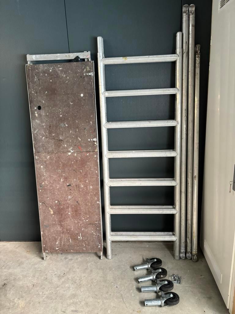 Kamer steiger altrex, Ophalen, 2 tot 5 meter, Gebruikt, Poortingaverhuur