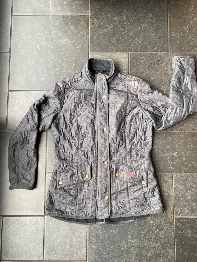 Barbour jas maat 40 valt als 38 is een getailleerde jas., Ophalen of Verzenden, Gedragen, Maat 38/40 (M), Blauw