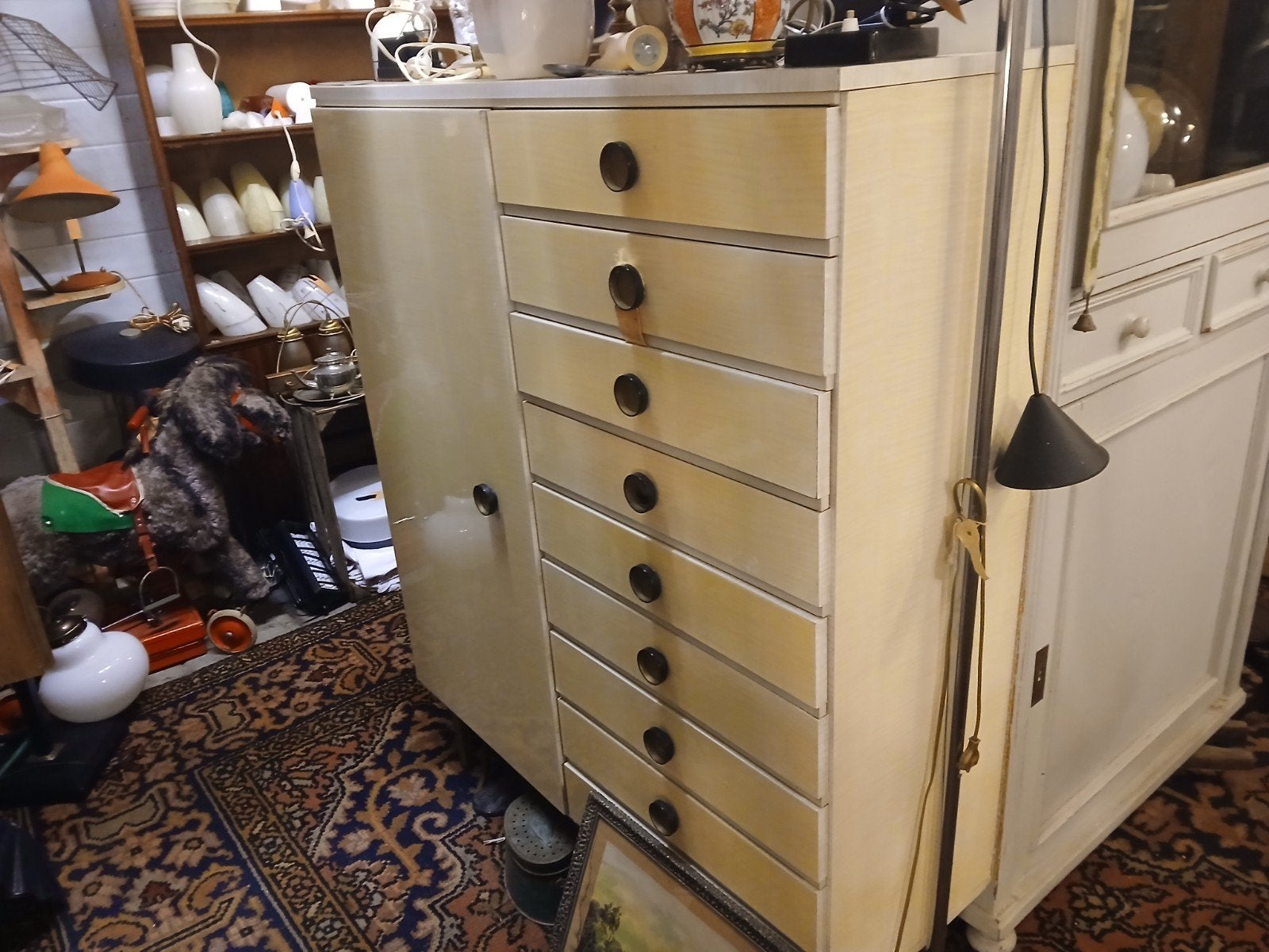 Formica retro kast, Ophalen