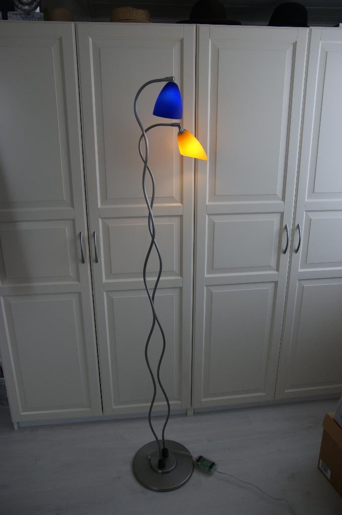 POLA vloerlamp, Huis en Inrichting, Ophalen, Vintage, Zo goed als nieuw, Glas