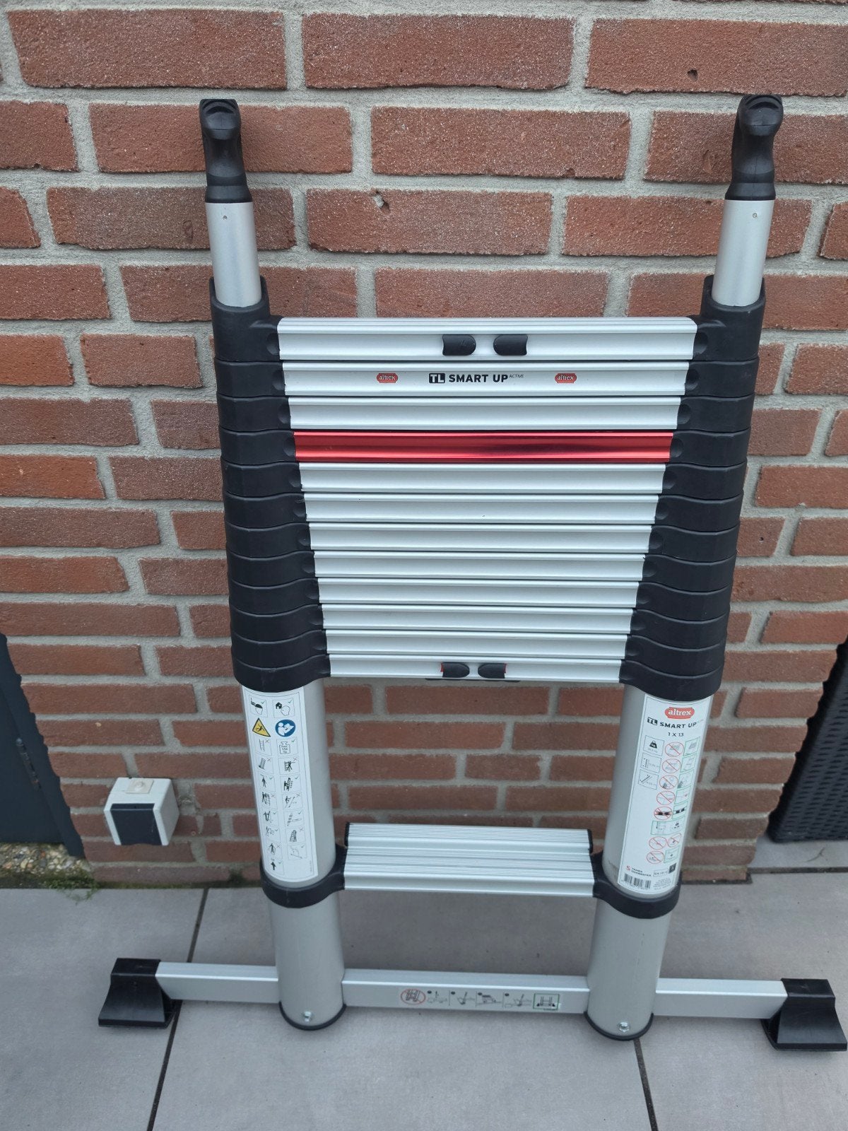 Altrex Smart Up Active Telescoopladder 1x13, Ophalen of Verzenden, Zo goed als nieuw, Ladder, Opvouwbaar of Inschuifbaar