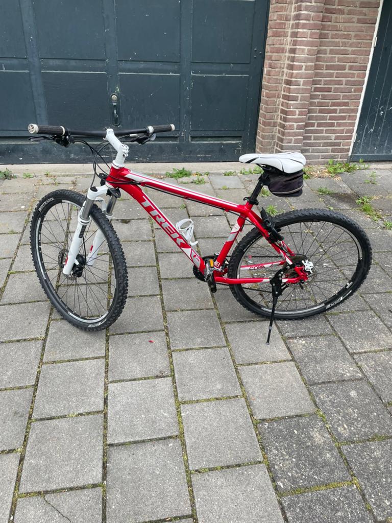Trek, Ophalen of Verzenden, Zo goed als nieuw, Trek