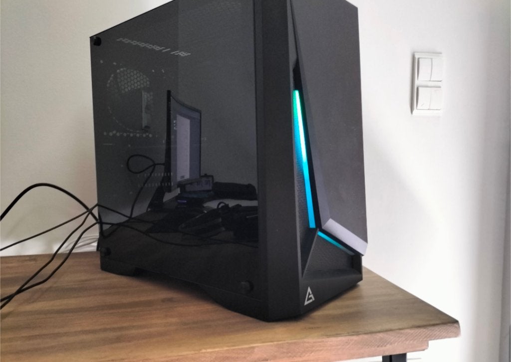 Gaming computer, Ophalen, Gebruikt, 2 tot 3 Ghz, Zelf gebouwde pc