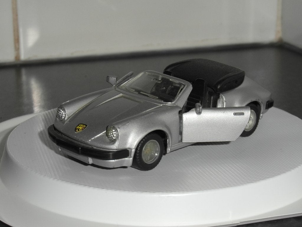 modelauto McToy Porsche 911SC, Hobby en Vrije tijd, Ophalen of Verzenden, Zo goed als nieuw, Auto
