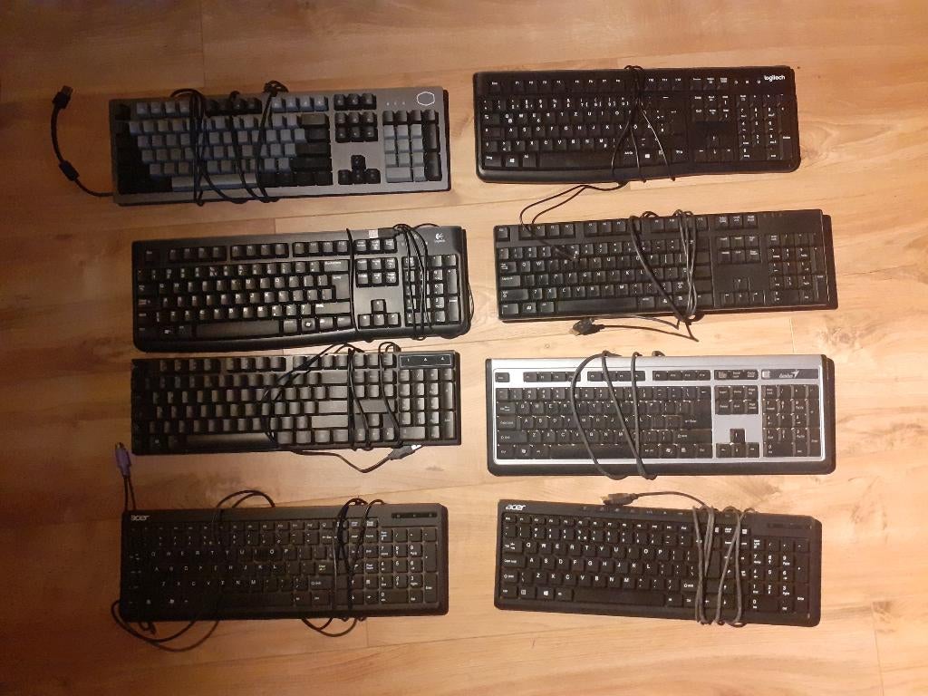 Keyboards QUERTY USB Bleutooth Unifying Wireless, Gebruikt, Toetsenbord en muis-set, Draadloos, Qwerty