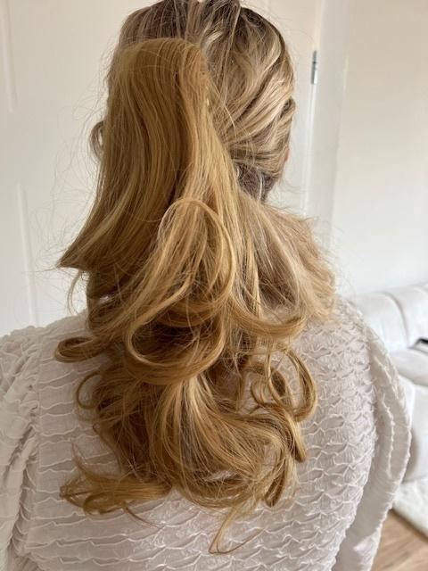 Staart met klem 35 cm, Sieraden, Tassen en Uiterlijk, Uiterlijk | Haarverzorging, Ophalen of Verzenden, Nieuw, Pruik of Haarverlenging