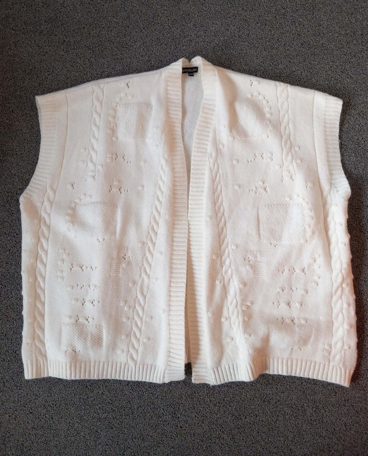 EXXCELLENT kort " gebreid" crème vest, mt50/52, mouwloos, Kleding | Dames, Beige, Trui of Vest, Nieuw, Ophalen of Verzenden