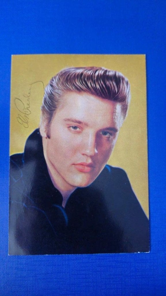 Gesigneerde Elvis Presley Ansichtkaart met Certificaa, Ophalen, Nieuw, Boek, Tijdschrift of Artikel, Gesigneerd