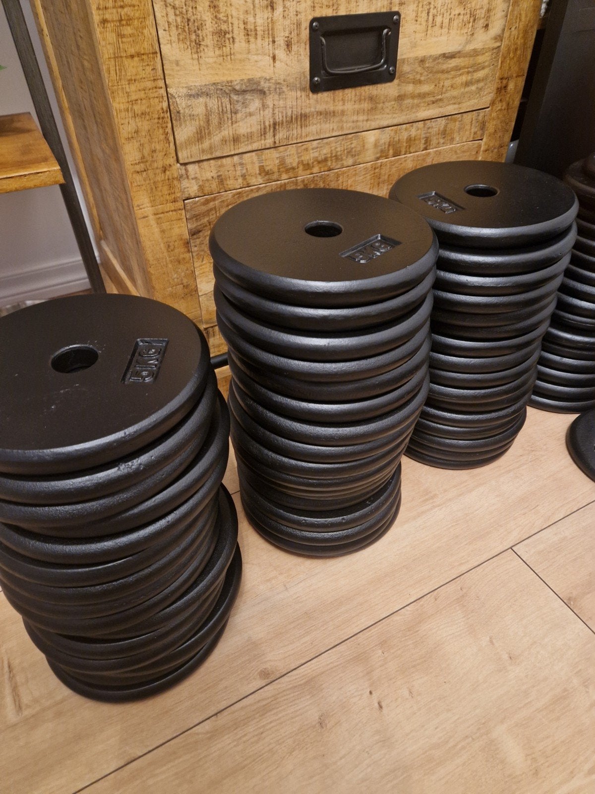 halterschijven  5kg (ijzer) 30mm   1euro per kg, Sport en Fitness, Ophalen, Zo goed als nieuw