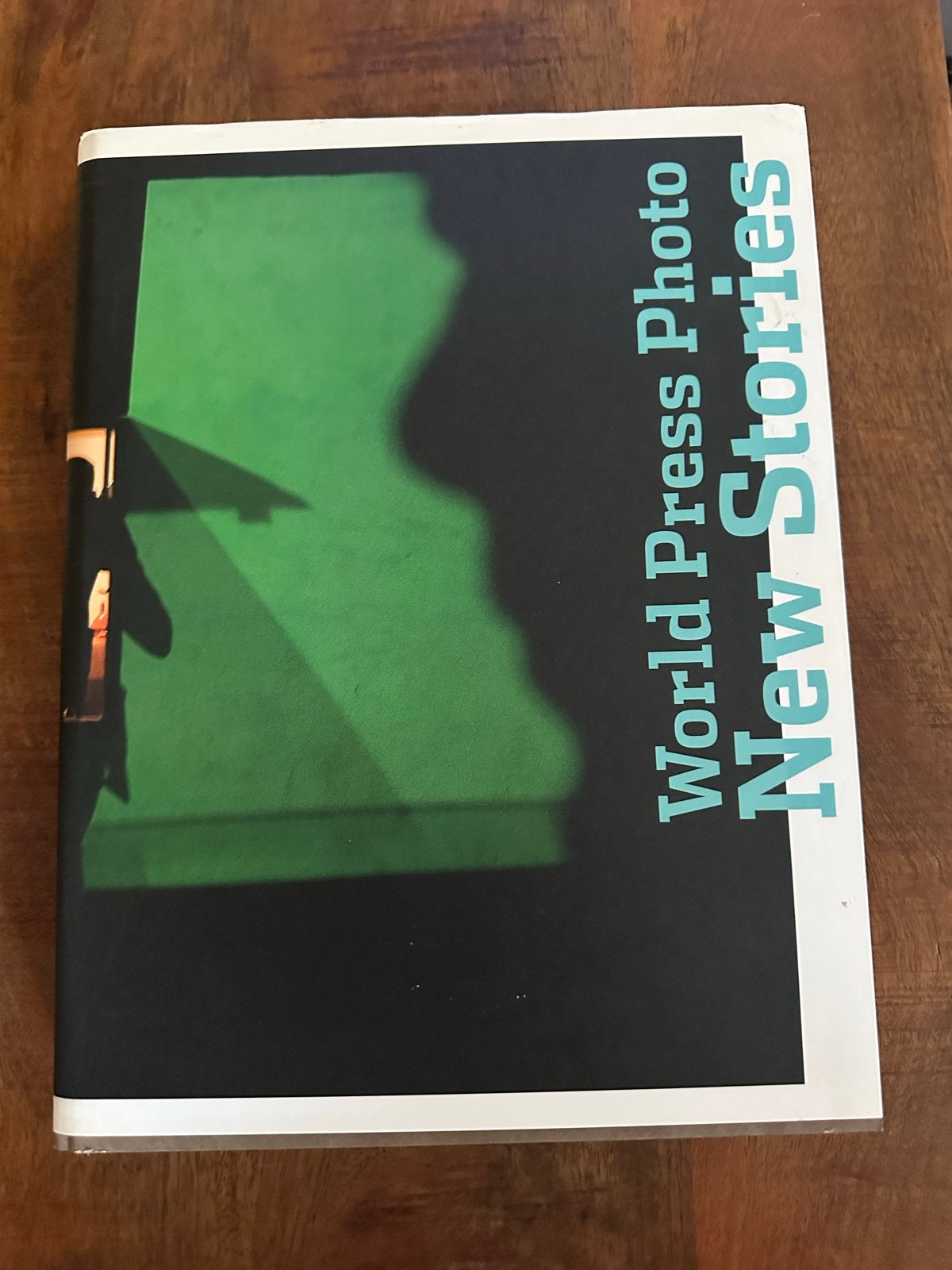 World Press Photo: New Stories - Indrukwekkende Fotografie, Boeken, Ophalen of Verzenden, Zo goed als nieuw, Fotografie algemeen