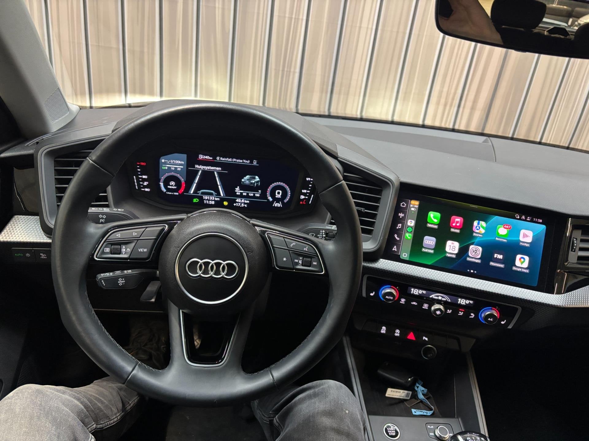 Audi A1 SPORTBACK 25 TFSI Pro Line|Cruise control|Carplay|Vi, Auto's, Audi, Voorwielaandrijving, Stof, 95 pk, Zwart