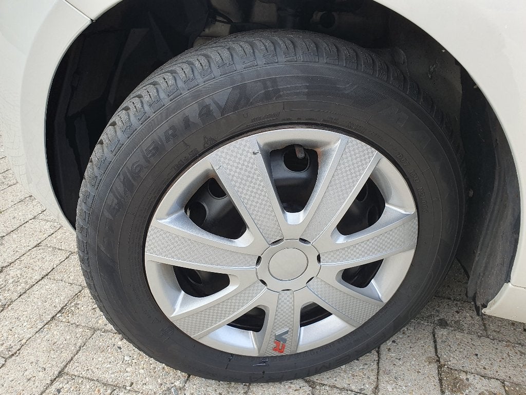 Foto 18 van Ford Ka 1.2 51KW 2009 Wit