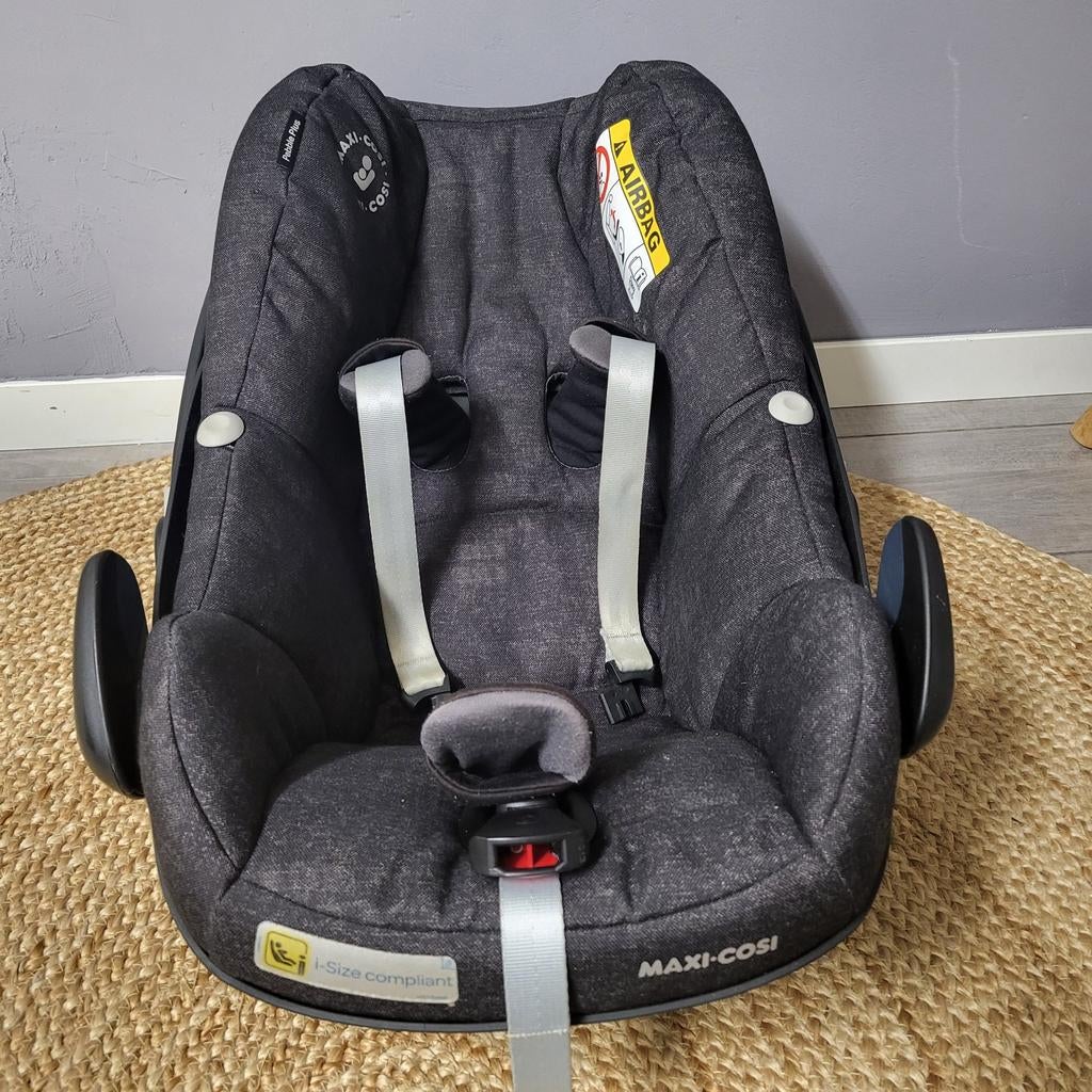 Maxi Cosi Pebble Plus met Isofix base, Ophalen of Verzenden, 0 t/m 13 kg, Maxi-Cosi, Autogordel of Isofix