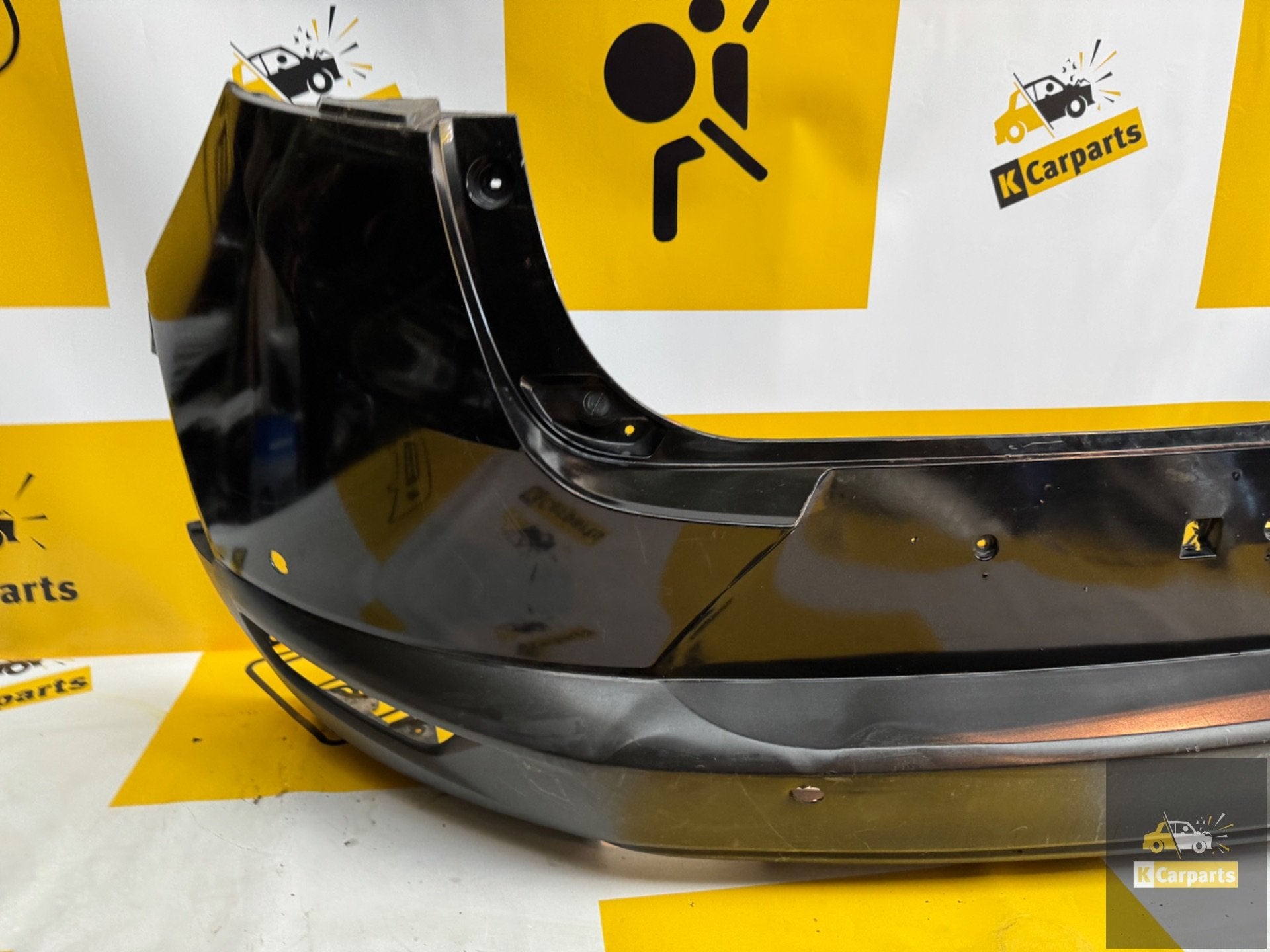 Mazda CX3-CX-3 Achterbumper 2014-2021 DK8A-50221 bumper, Gebruikt, Shinchi, Fuchu-Cho 3-1
730-8670  Hiroshima, Mazda Motor Corporation