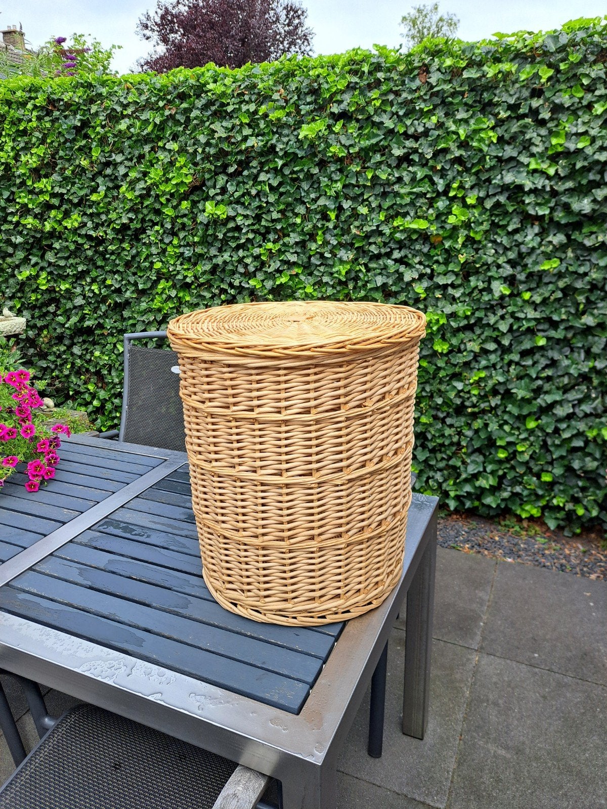 Mooie grote rieten ( was) mand. 50cm. hoog, 45cm. doorsnede., Huis en Inrichting, Ophalen, Zo goed als nieuw, Rond, Riet