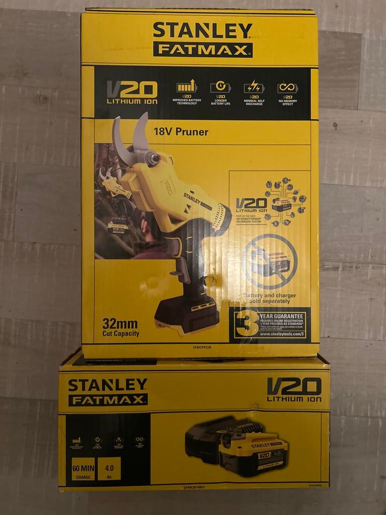 Stanley Fatmax V20 18V Snoeischaar (32mm), Ophalen of Verzenden, Zo goed als nieuw, Minder dan 600 watt, Vlakschuurmachine