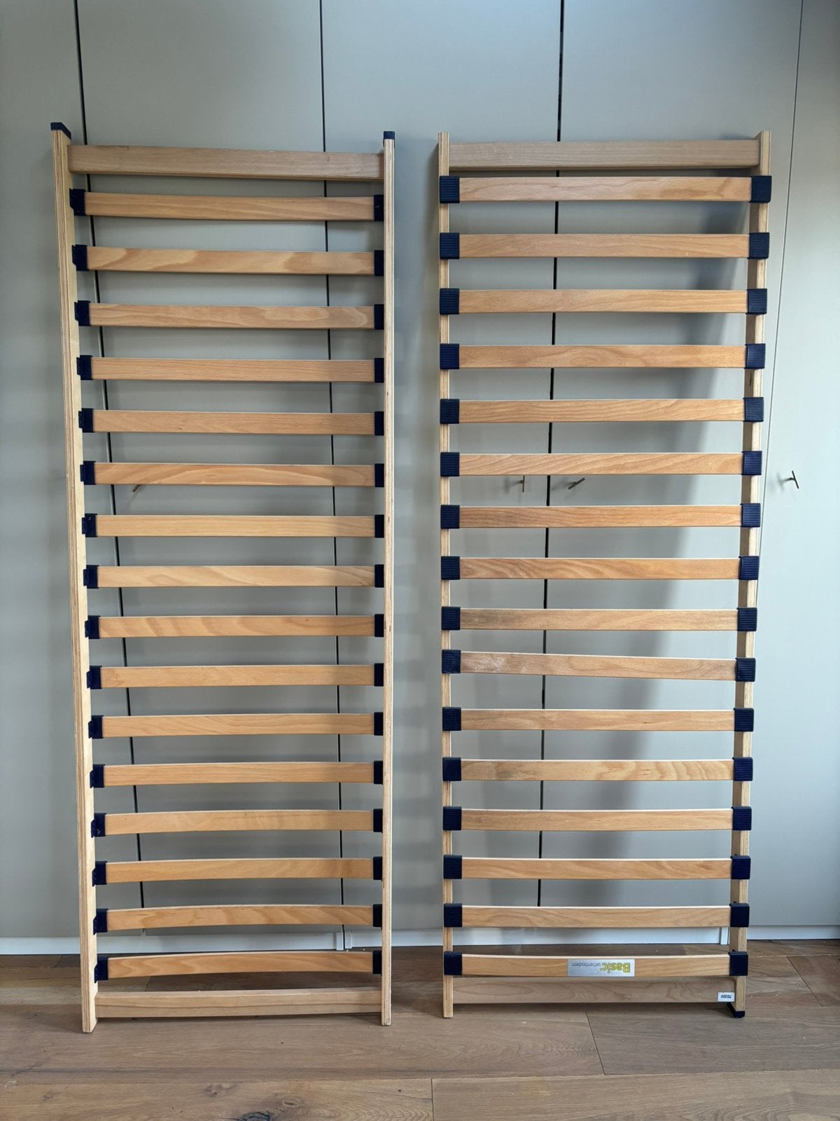 Twee lattenbodems 70x200, Ophalen, Zo goed als nieuw, Tweepersoons, 140 cm