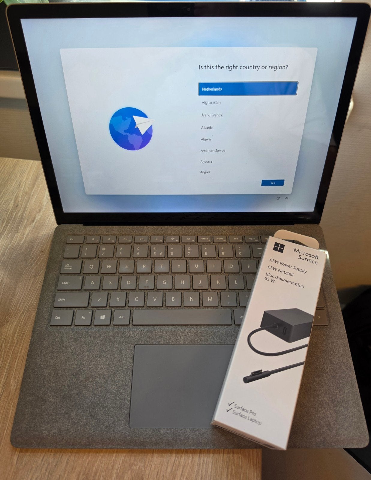 Microsoft Surface Laptop 2 - 8GB RAM, 256GB SSD, Computers en Software, 2 tot 3 Ghz, Qwerty, 256GB, 8 GB