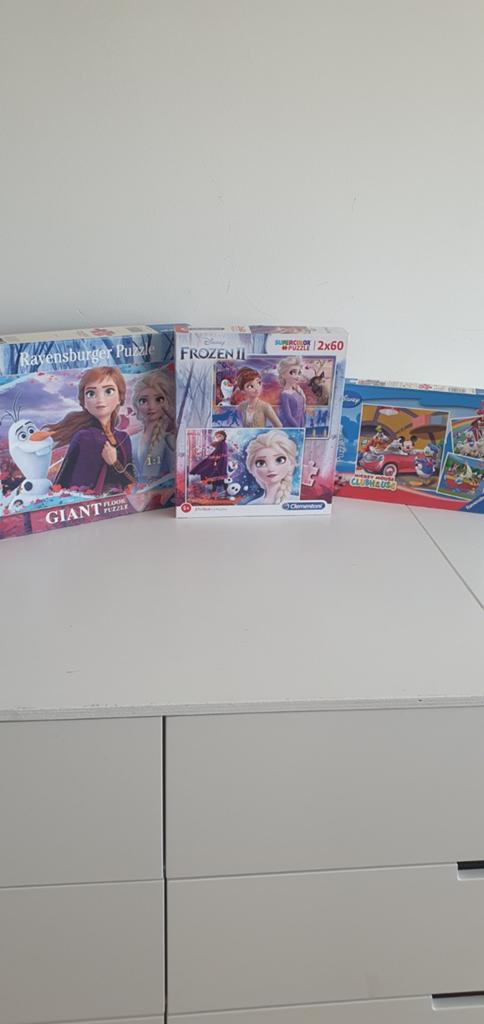 3 leuke puzzels te koop, Ophalen, 500 t/m 1500 stukjes, Zo goed als nieuw