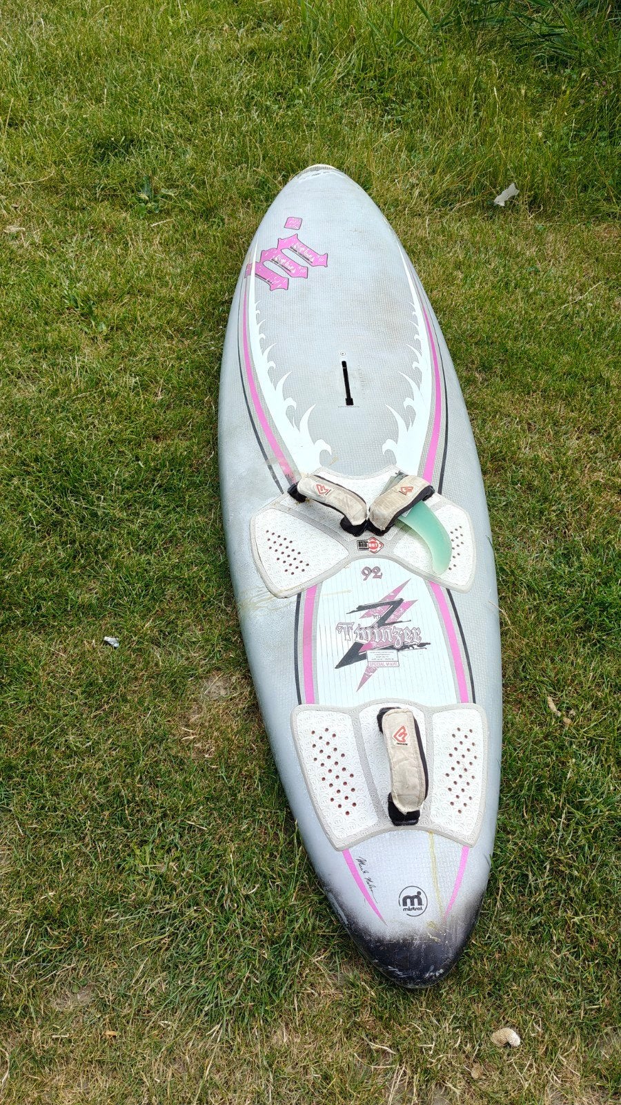 Mistral Windsurfplank - Twinser 92 liter, Ophalen, Met voetbanden, Mistral, Gebruikt