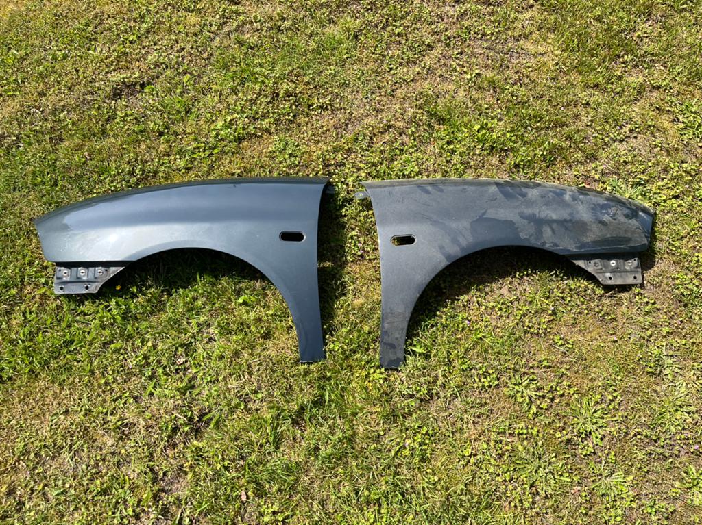 Seat Ibiza 6L voorschermen LS7Z Zenith Grau links + rechts, Ophalen, Voor, Seat, Spatbord