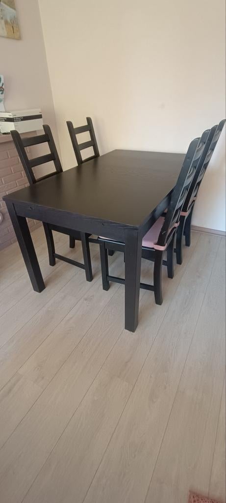 Ikea Bjursta uitschuifbare eettafel, Huis en Inrichting, Ophalen, Gebruikt, 4 tot 6 stoelen