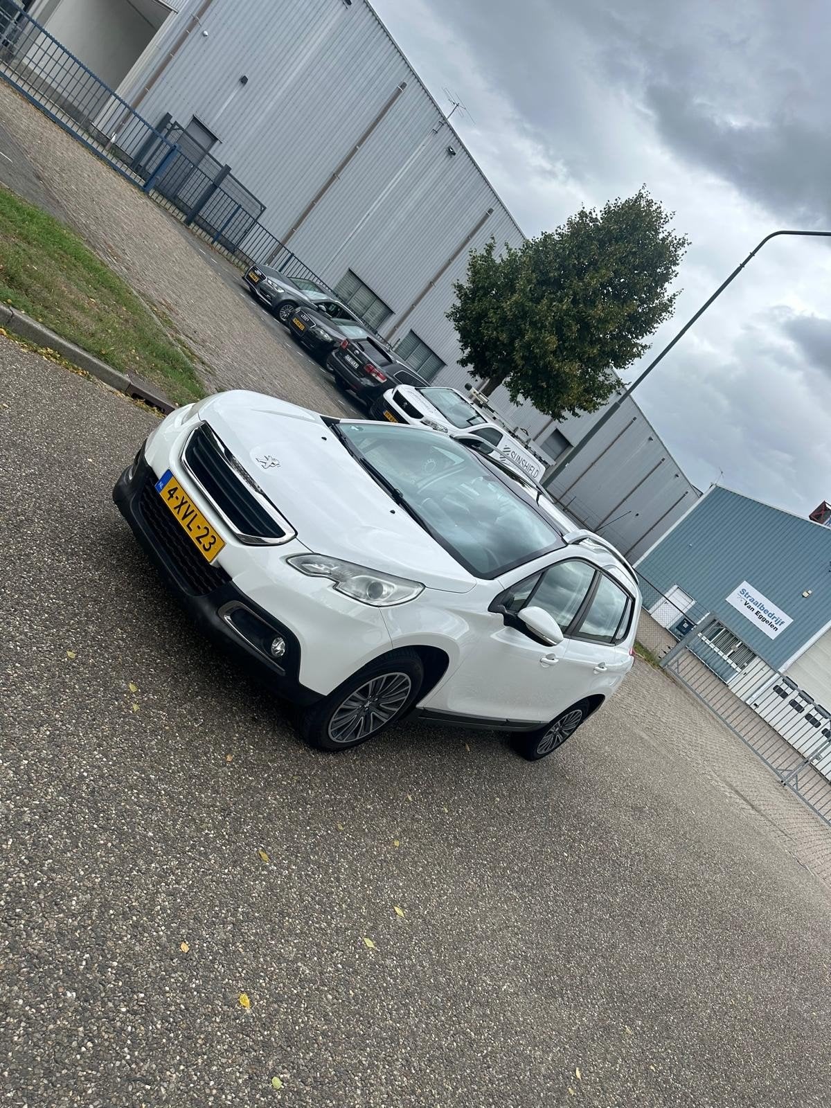 Peugeot 2008 1.2 E-vti 60KW Etg5 2014 Wit, 450 kg, 40 €/maand, 1199 cc, 770 kg