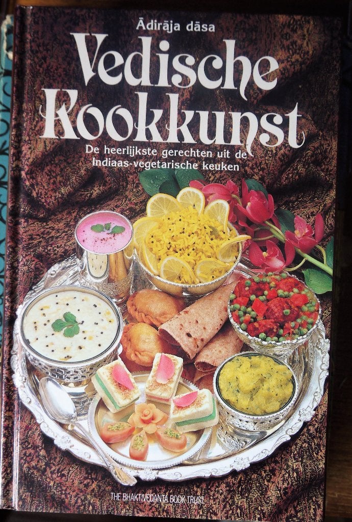 Vedische Kookkunst Adiraja Dasa Indiaas vegetarische keuken, Tapas, Hapjes en Dim Sum, Zo goed als nieuw, Azië en Oosters, Verzenden