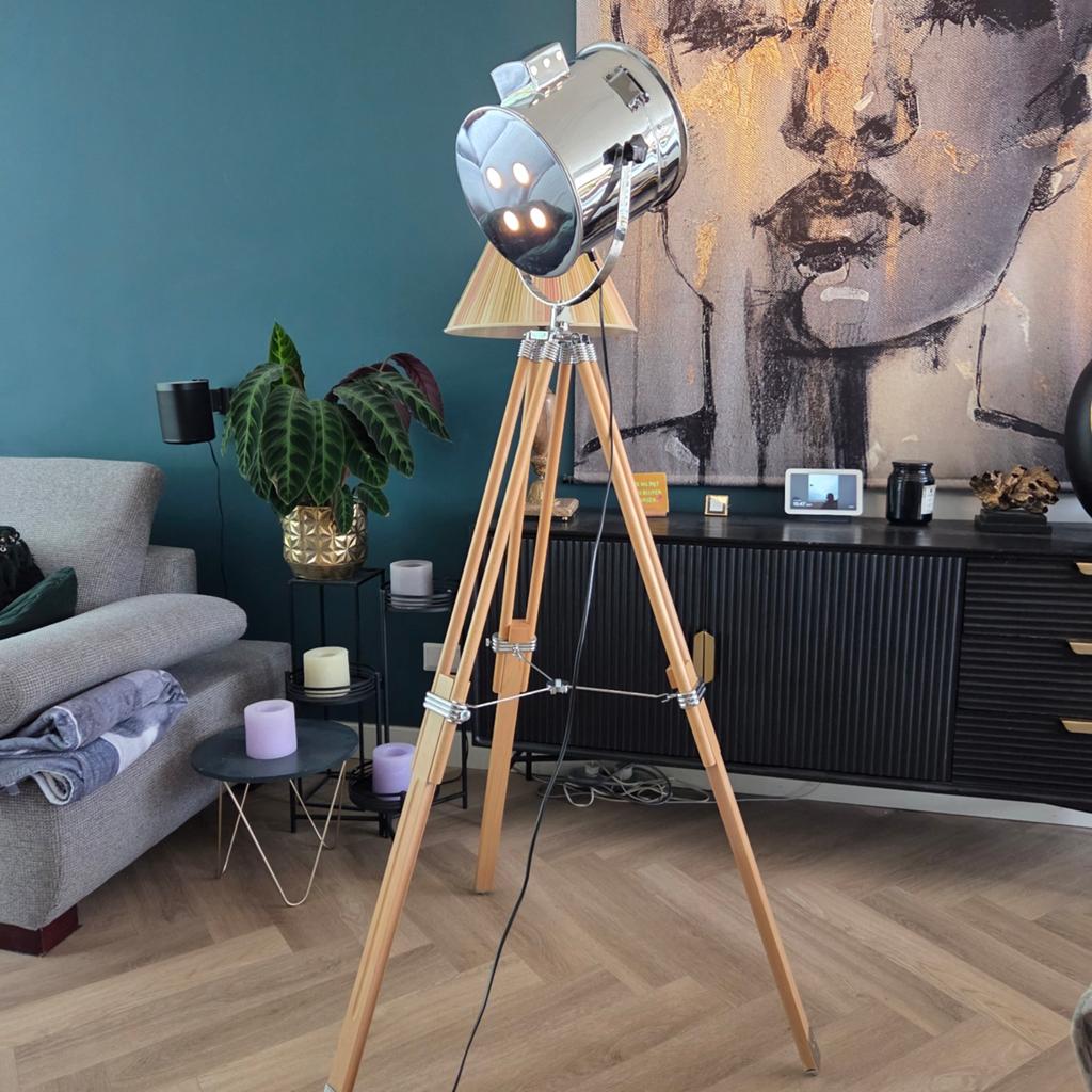 Vintage Vloerlamp met Houten Statief, Huis en Inrichting, Lampen | Vloerlampen, Ophalen, Gebruikt, 150 tot 200 cm, Vintage, Industrieel, Studio Spotlight