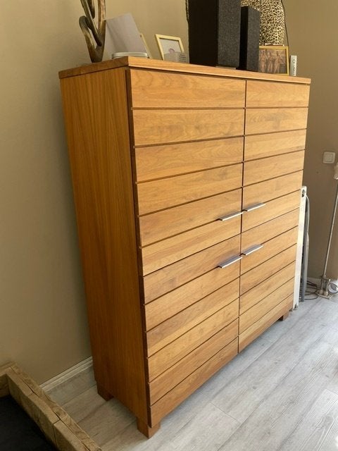 Massief noten houten kast, Huis en Inrichting, Ophalen, Gebruikt, 100 tot 150 cm, 150 tot 200 cm