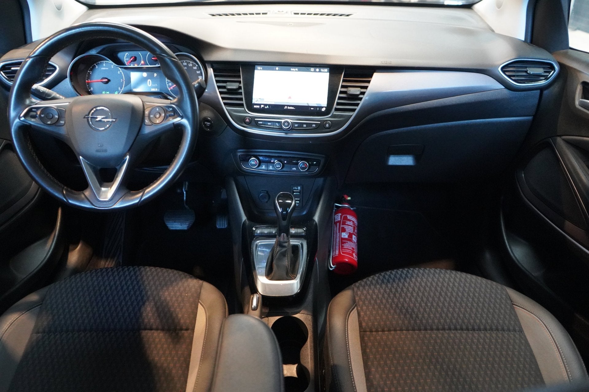 Opel Crossland X 1.2 Turbo Innovation | AUT | ACHTERUITRIJC., Auto's, 840 kg, Gebruikt, Euro 6, Verwarmde buitenspiegels