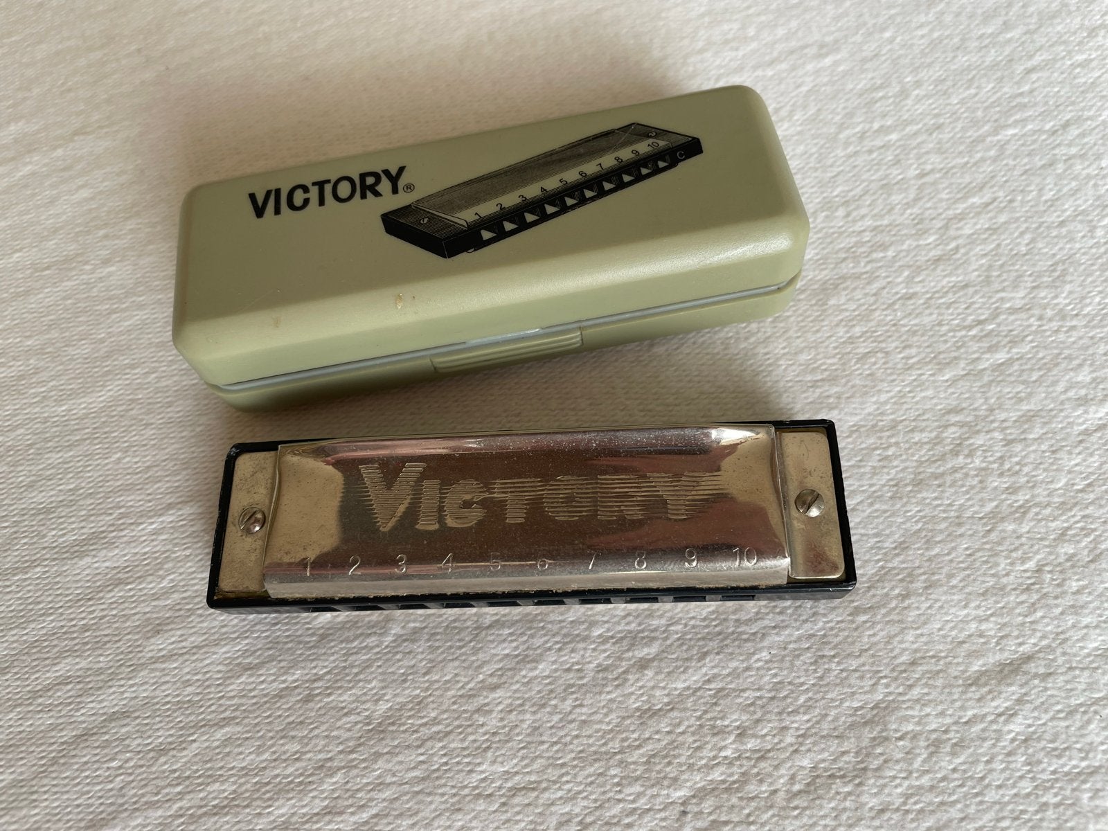 Victory Mondharmonica met doosje, Ophalen of Verzenden, Gebruikt, C-mondharmonica, Met koffer of doosje