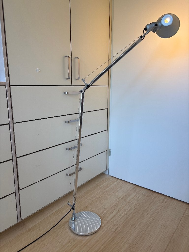 Artemide Tolomeo Lettura vloerlamp, aluminium voet, Huis en Inrichting, Lampen | Vloerlampen, Ophalen, E27 (groot), Zo goed als nieuw