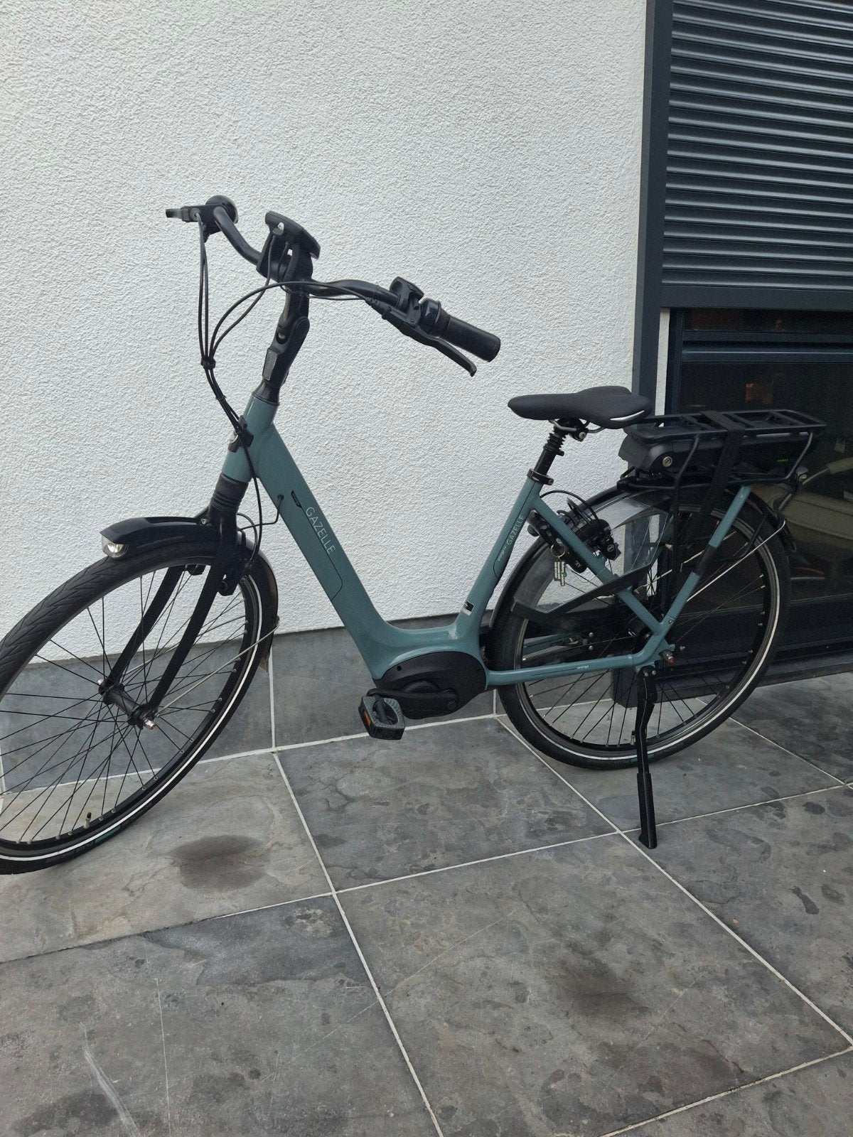 Mooie Gazelle c8 Orange met 980 km!, Fietsen en Brommers, Elektrische fietsen, Ophalen, Gebruikt, 50 km per accu of meer, 55 tot 59 cm