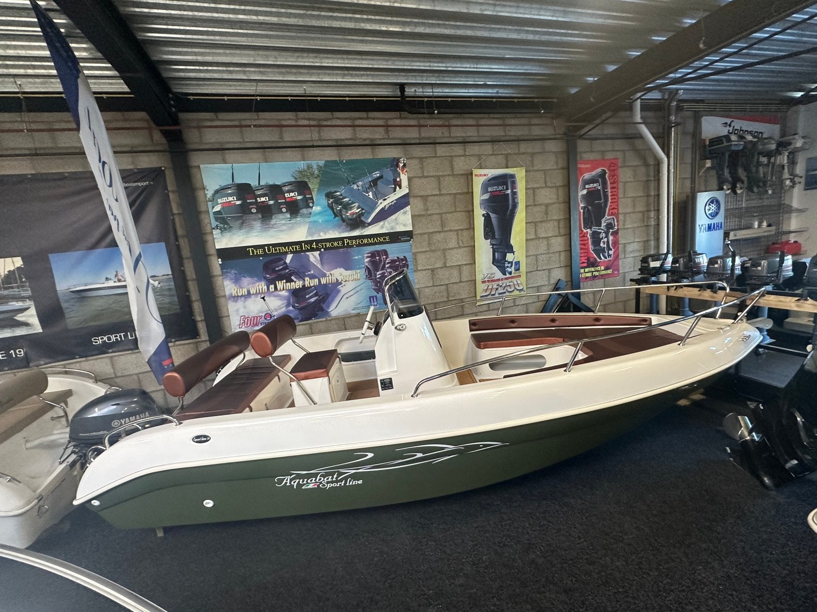 Nieuwe aquabat Sportline 19 “green edition”, Watersport en Boten, Ophalen, Nieuw, Polyester, Buitenboordmotor