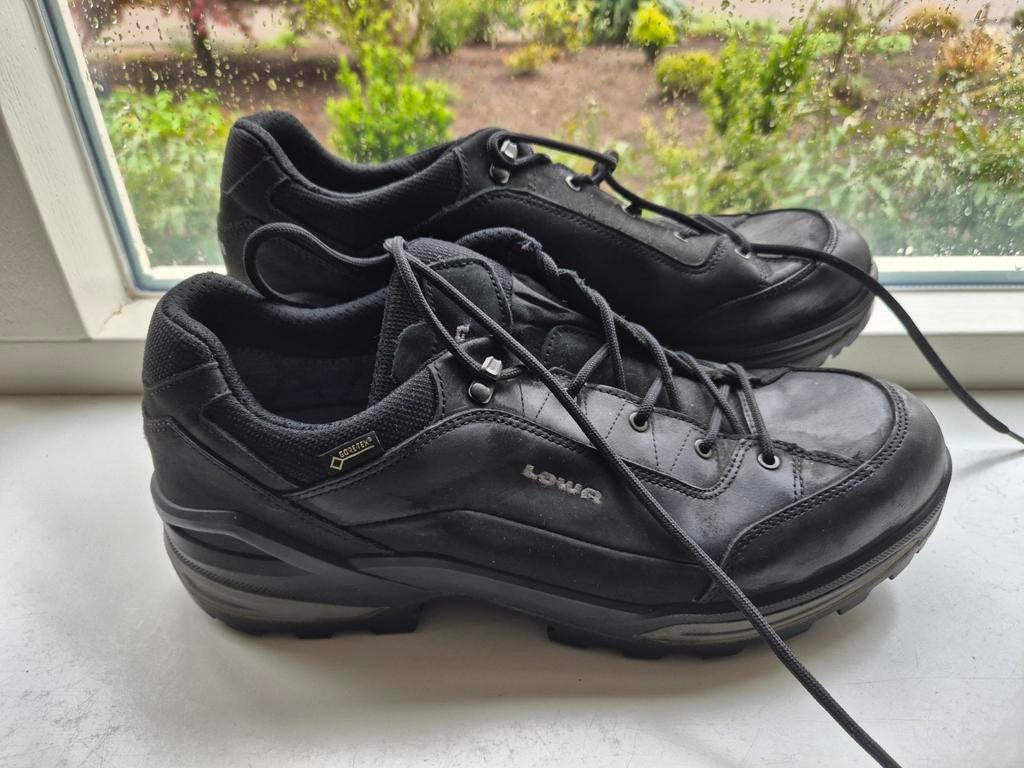 Lowa heren schoenen maat 47 zgan, Ophalen of Verzenden, Zo goed als nieuw, Schoenen