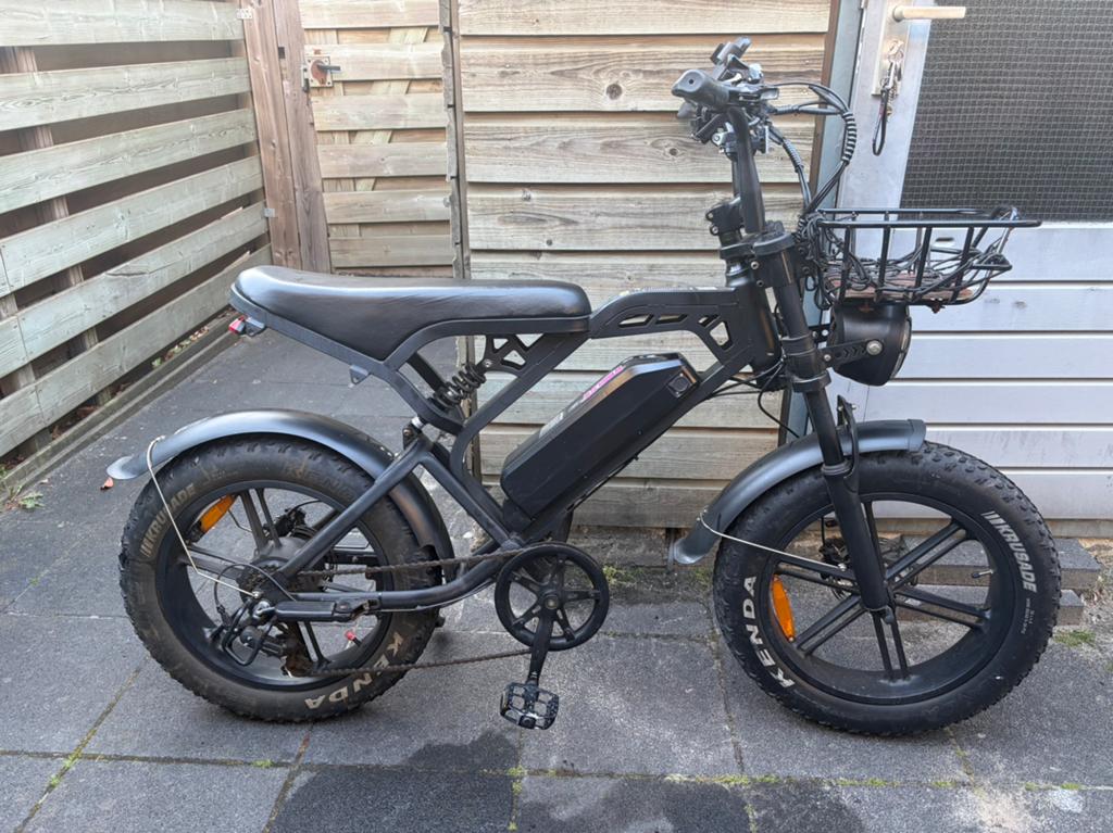 Fatbike V20 netjes onderhouden, Gebruikt, 59 cm of meer, 30 tot 50 km per accu, Ophalen