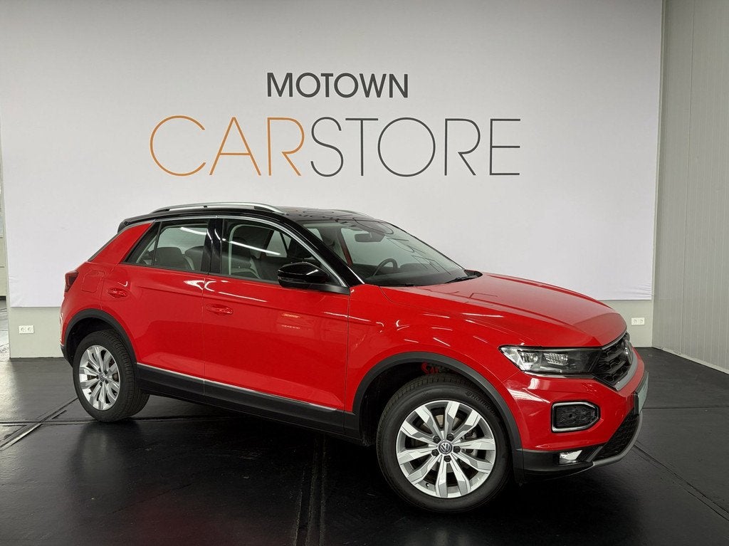 Volkswagen T-Roc 1.5 TSI Sport Virtual Cockpit Navi Pdc Clim, Auto's, Stof, Zwart, 4 cilinders, 150 pk