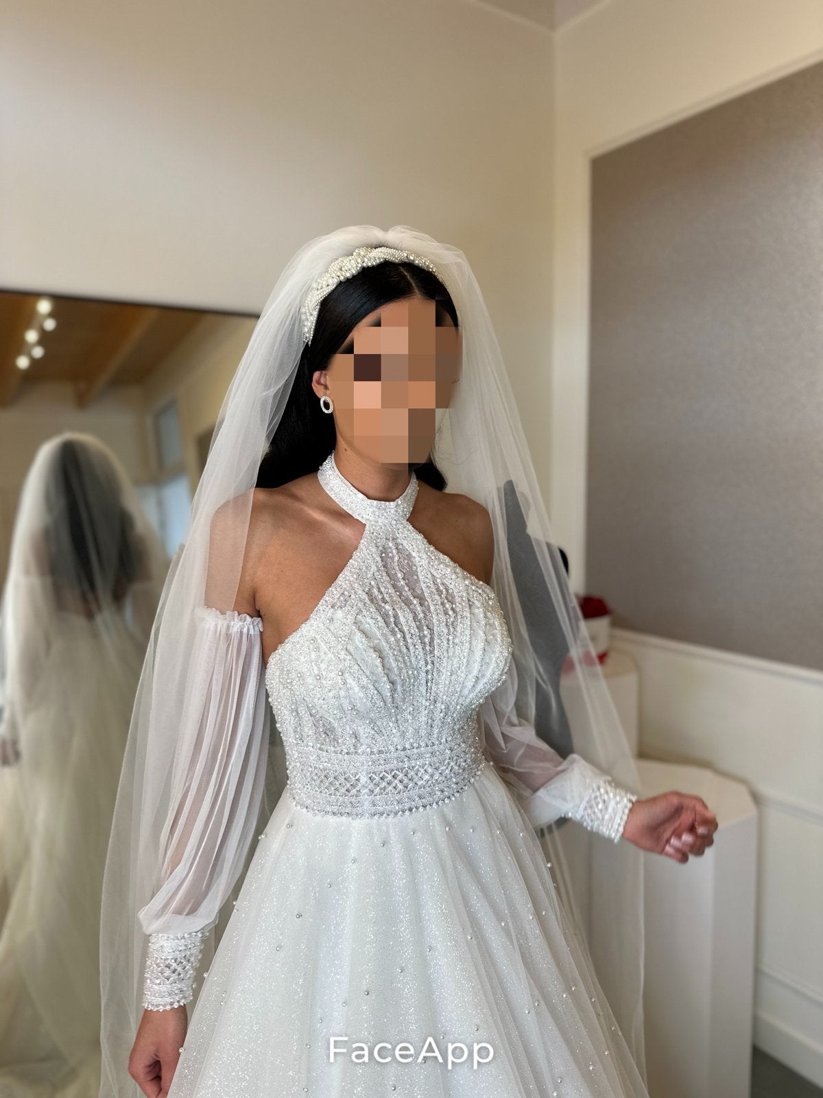 Prachtige Trouwjurk met Kralen en Losse Mouwen, Ophalen of Verzenden, Zo goed als nieuw, Wit, Trouwjurk